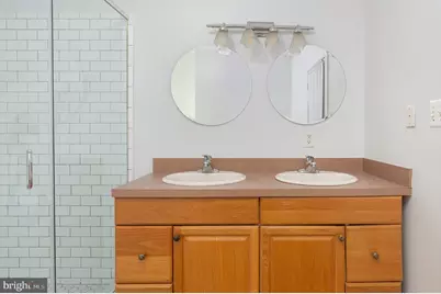 13 S St NW, Washington, DC 20001 - Photo 36