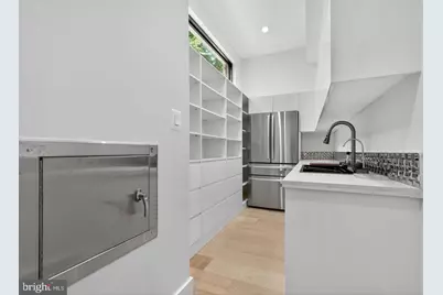 4509 Foxhall Crescent NW, Washington, DC 20007 - Photo 18