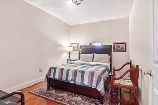 1724 Capitol NE, Washington, DC 20002 - Photo 18