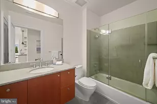 2516 Q St NW, Washington, DC 20007 - Photo 12