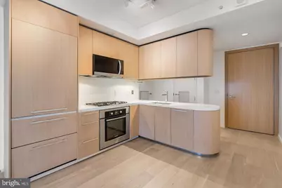 920 I Street NW #812, Washington, DC 20001 - Photo 4