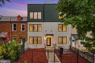 1013 17th Pl NE, Washington, DC 20002 - Photo 1
