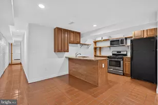 1337 Maryland Ave NE, Washington, DC 20002 - Photo 50