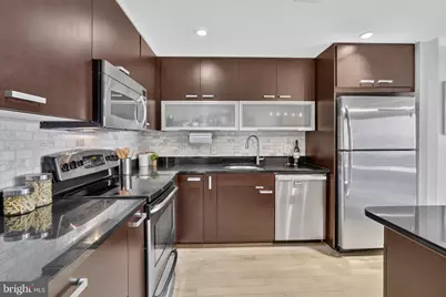 1010 Massachusetts Avenue NW #602, Washington, DC 20001 - Photo 8