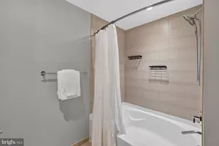 1010 Massachusetts Ave NW, Washington, DC 20001 - Photo 16