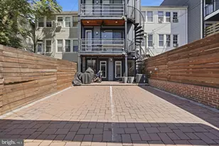 756 Princeton Pl NW, Washington, DC 20010 - Photo 22