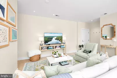1745 N N Street NW #605, Washington, DC 20036 - Photo 6