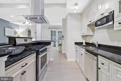 3350 17th Street NW #T1, Washington, DC 20010 - Photo 8