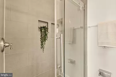 311 4th Street SE #6, Washington, DC 20003 - Photo 24