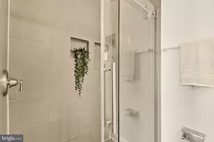 311 4th St SE, Washington, DC 20003 - Photo 24