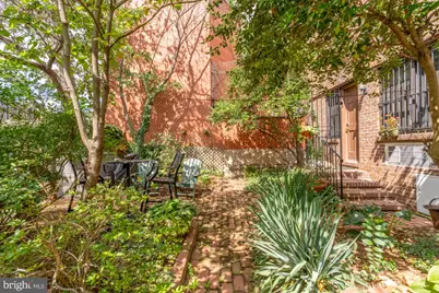 311 4th Street SE #6, Washington, DC 20003 - Photo 26