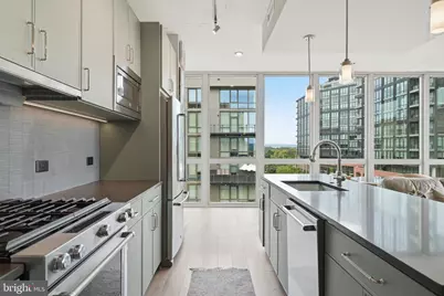 88 V Street SW #611, Washington, DC 20024 - Photo 2