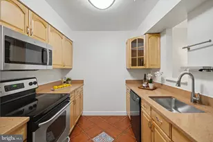 3099 Hawthorne Dr NE, Washington, DC 20017 - Photo 4