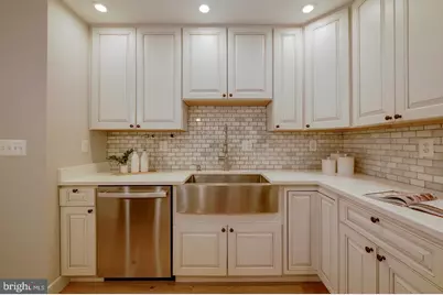 710 Kenyon Street NW #1, Washington, DC 20010 - Photo 20