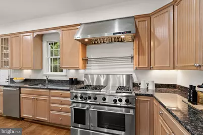 5193 Watson Street NW, Washington, DC 20016 - Photo 12