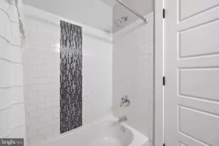 635 20th St NE, Washington, DC 20002 - Photo 16