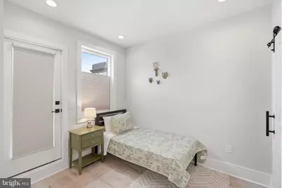 163 U Street NE #2, Washington, DC 20002 - Photo 22