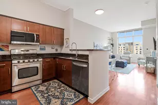 1000 New Jersey Ave SE, Washington, DC 20003 - Photo 2