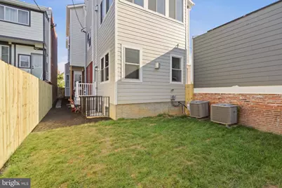 702 Randolph Street NW #1, Washington, DC 20011 - Photo 28