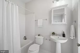 2881 Chancellor's Way NE, Washington, DC 20017 - Photo 24