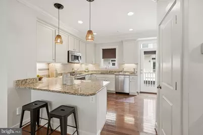 2881 Chancellor's Way NE, Washington, DC 20017 - Photo 8