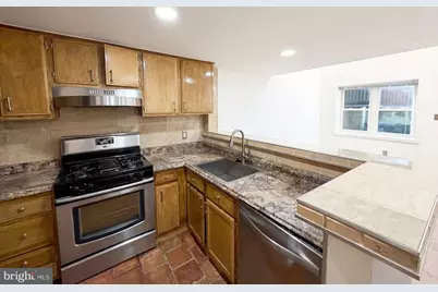 724 13th Street NE, Washington, DC 20002 - Photo 4