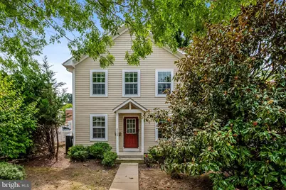 4933 Lee Street NE, Washington, DC 20019 - Photo 1