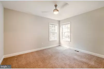4933 Lee Street NE, Washington, DC 20019 - Photo 12