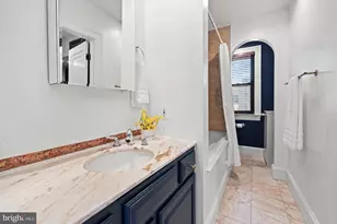 1915 16th St NW, Washington, DC 20009 - Photo 14