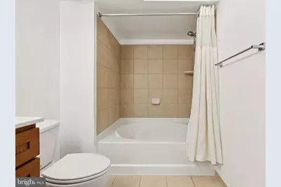 616 E NW #217, Washington, DC 20004 - Photo 6