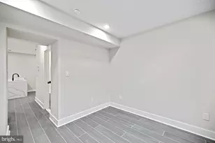 824 18th St NE, Washington, DC 20002 - Photo 8