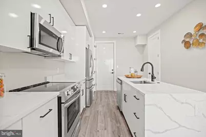 824 18th Street NE #302, Washington, DC 20002 - Photo 16