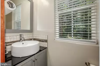 1909 33rd SE, Washington, DC 20020 - Photo 14