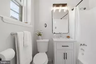 1933 18th St NW, Washington, DC 20009 - Photo 22