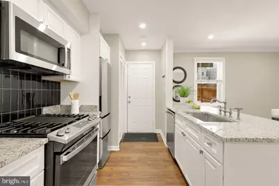 1101 16th Street NE, Washington, DC 20002 - Photo 10
