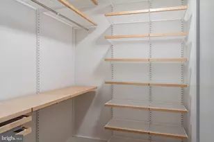 639 E St SE, Washington, DC 20003 - Photo 30