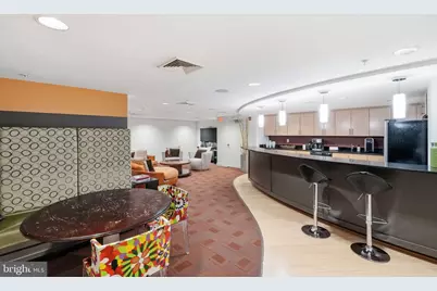 915 E E Street NW #1101, Washington, DC 20004 - Photo 22