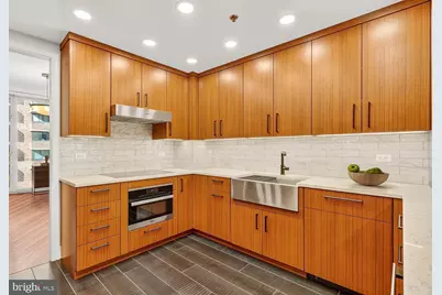 1155 23rd Street NW #3D, Washington, DC 20037 - Photo 10