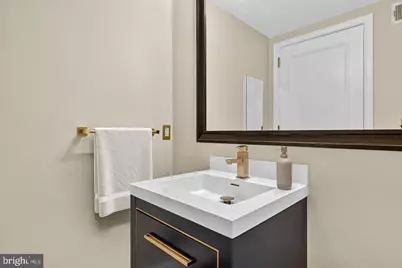 1155 23rd Street NW #3D, Washington, DC 20037 - Photo 12