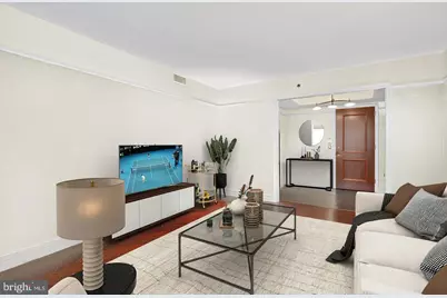 1155 23rd Street NW #3D, Washington, DC 20037 - Photo 4