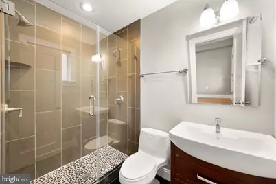 1135 6th Street NW #1, Washington, DC 20001 - Photo 28