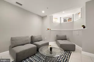 1135 6th St NW, Washington, DC 20001 - Photo 4