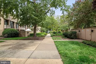 274 M St SW, Washington, DC 20024 - Photo 2