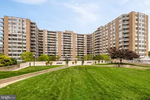 3001 Veazey Terrace NW, Washington, DC 20008 - Photo 38