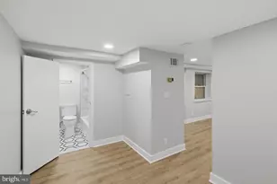 [Address not provided], Washington, DC 20009 - Photo 12