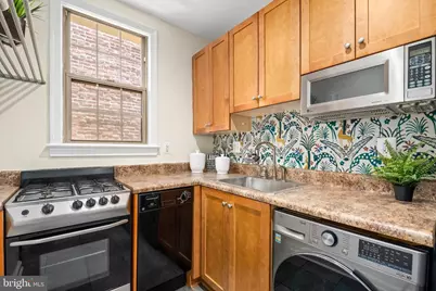 1439 Euclid Street NW #204, Washington, DC 20009 - Photo 12