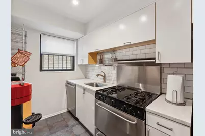 1801 Clydesdale Place NW #201, Washington, DC 20009 - Photo 6