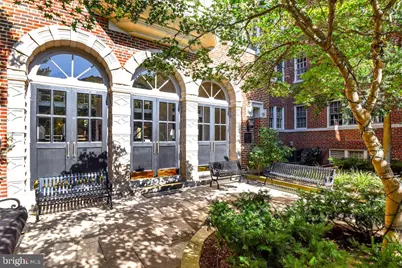 3901 Connecticut Avenue NW #406, Washington, DC 20008 - Photo 2