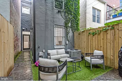 1345 V Street NW, Washington, DC 20009 - Photo 26
