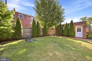 1346 Somerset Pl NW, Washington, DC 20011 - Photo 32